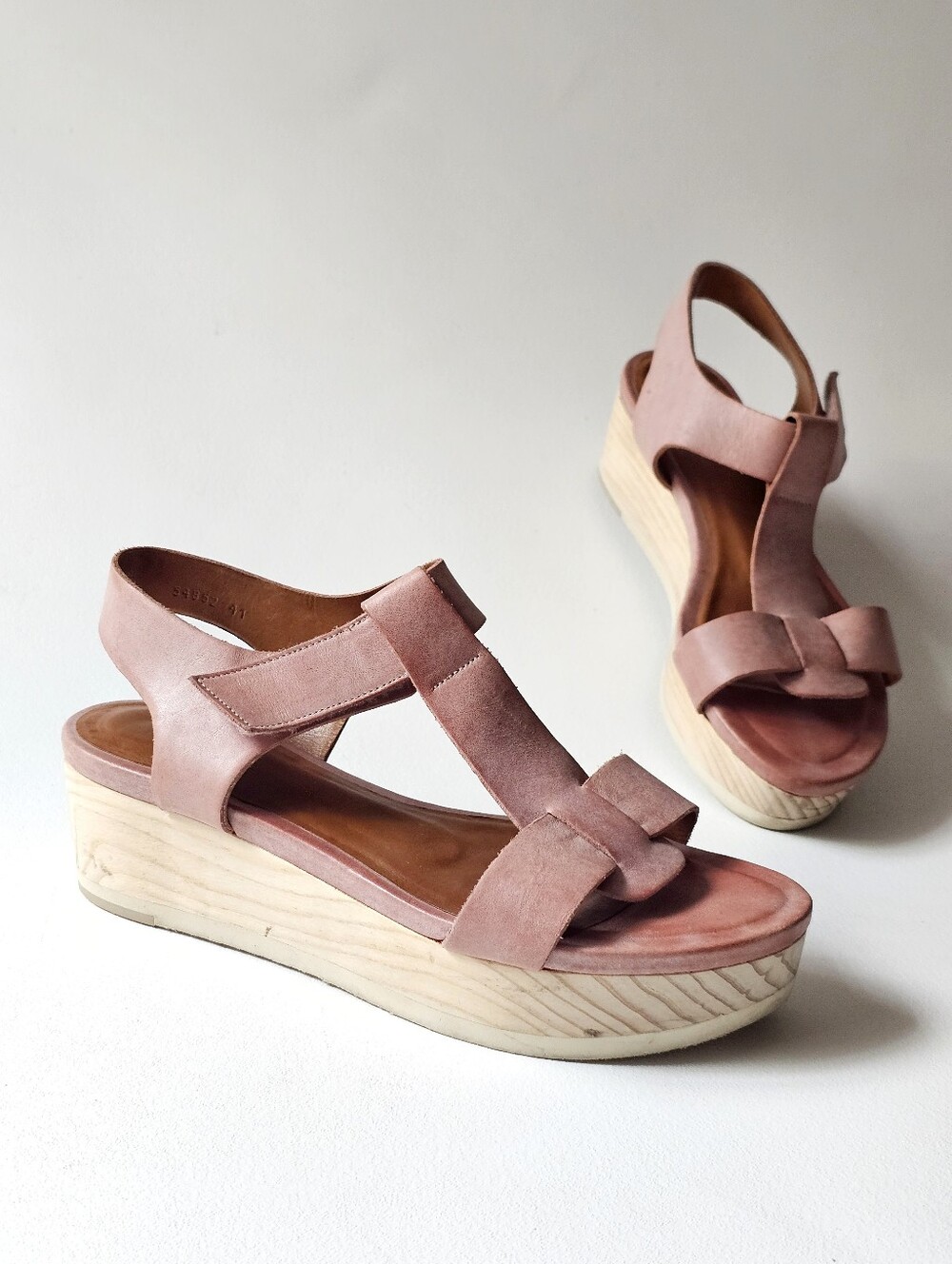 Coclico Ally Talco Deep Rose Leather Platform Wedge Sandals Size 9 Made in Spain